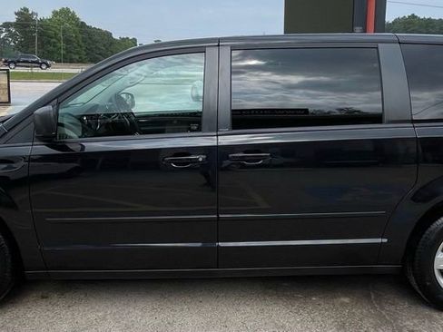 Used 2013 Dodge Grand Caravan SE FWD image 7