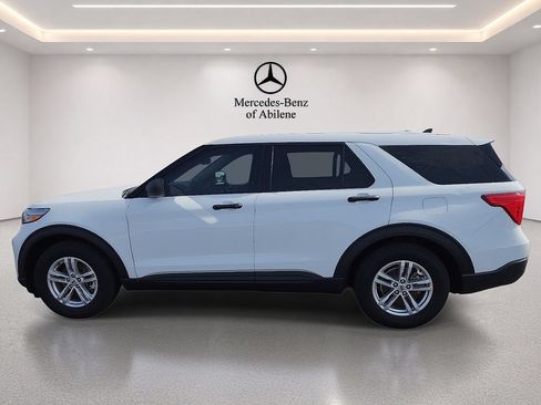 Used 2022 Ford Explorer 2WD image 3