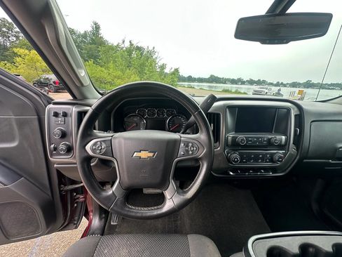 Used 2016 Chevrolet Silverado 2500 LT AWD/4WD image 13