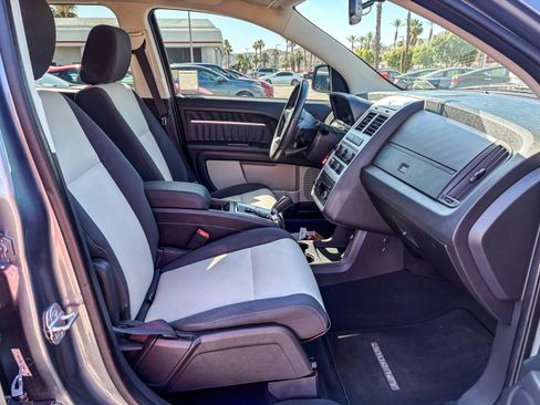 Used 2009 Dodge Journey SXT w/ Flexible Seating Group FWD image 18