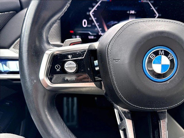 Certified 2023 BMW i7 xDrive60 AWD/4WD image 19