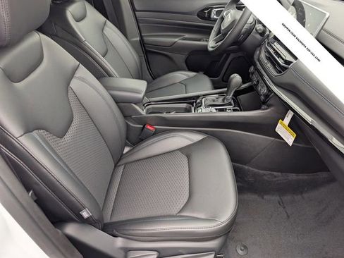 New 2026 Jeep Compass Latitude AWD/4WD image 26