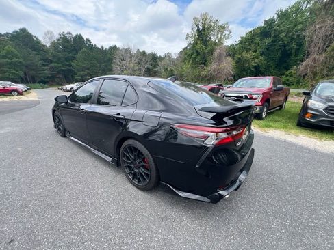 Used 2022 Toyota Camry TRD w/ TRD Package w/JBL Audio FWD image 7