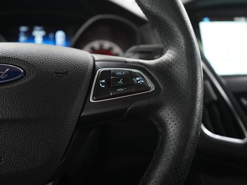 Used 2018 Ford Focus ST w/ Equipment Group 402A FWD image 26