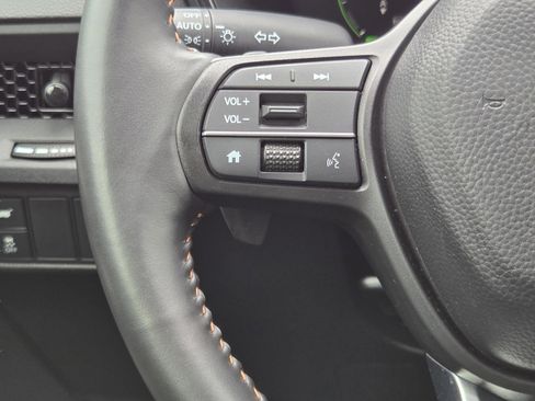 Certified 2025 Honda CR-V Sport-L image 23