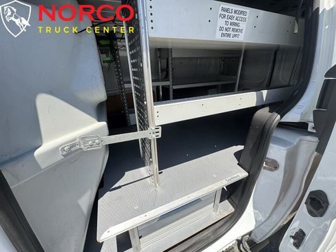 Used 2016 Ford Transit Connect XL FWD image 9