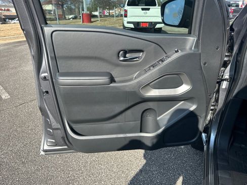 New 2026 Nissan Frontier SV image 10