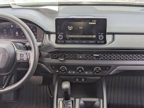 Used 2023 Honda Accord EX image 16