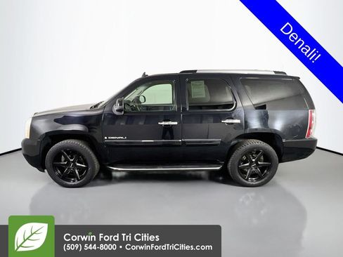 Used 2007 GMC Yukon Denali AWD/4WD image 6