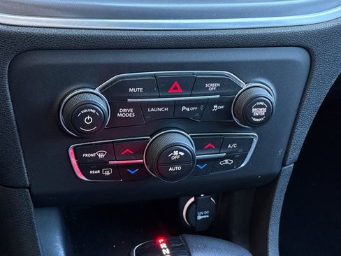 Used 2020 Dodge Charger Scat Pack image 25