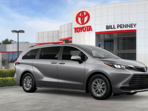 New 2026 Toyota Sienna LE FWD image 14