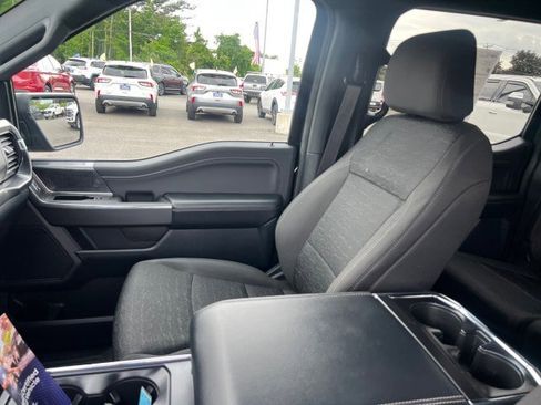 Certified 2022 Ford F150 XLT w/ Equipment Group 302A High image 8