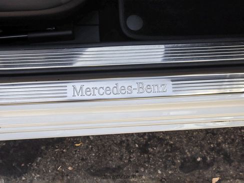 Used 2015 Mercedes-Benz S 550 Sedan image 34