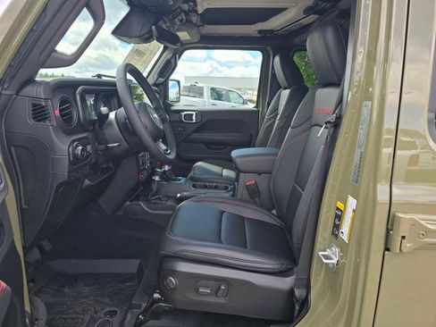 New 2026 Jeep Wrangler Unlimited Rubicon AWD/4WD image 9
