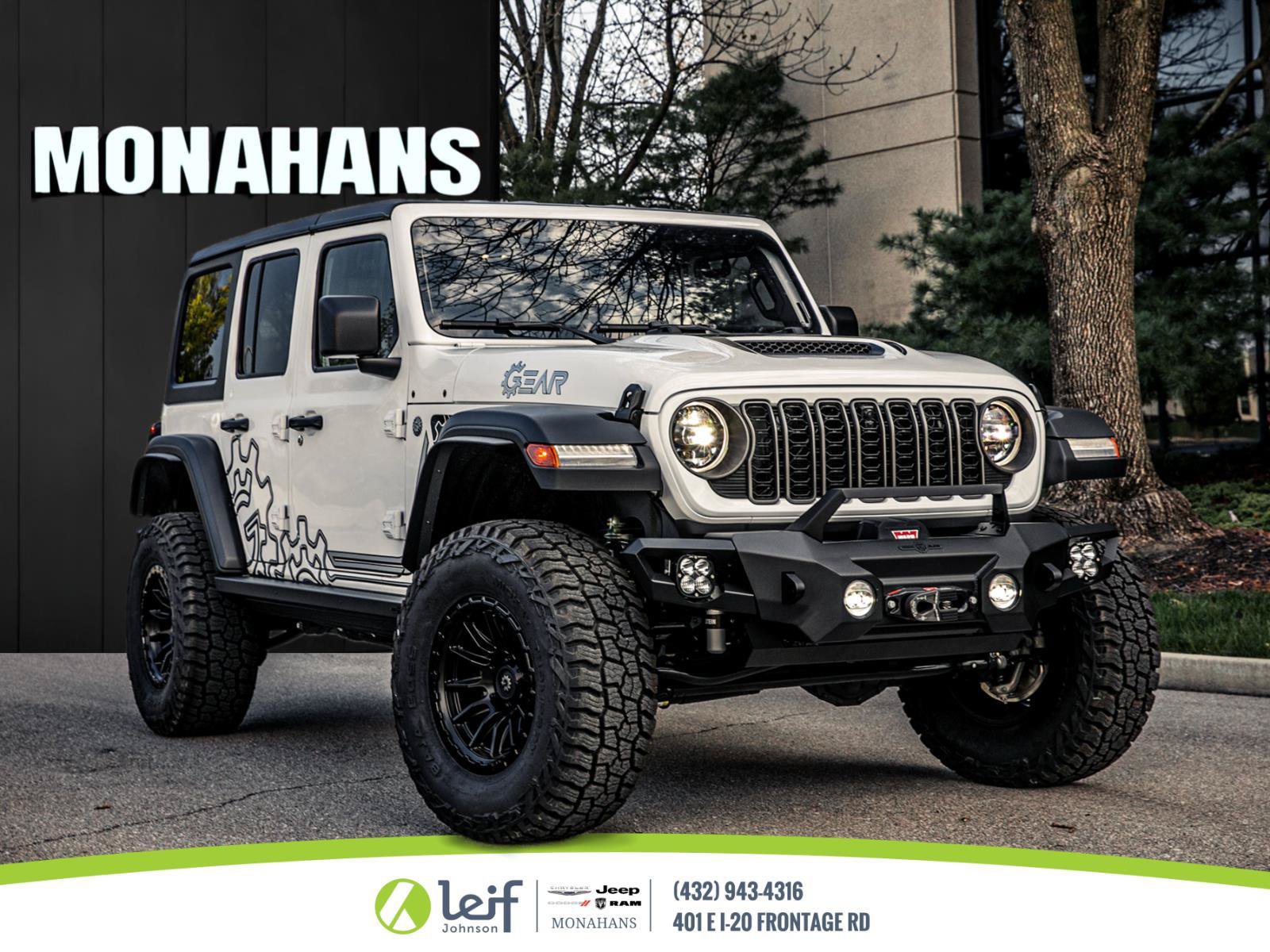 New 2026 Jeep Wrangler Unlimited Rubicon w/ Technology Group AWD/4WD image 1