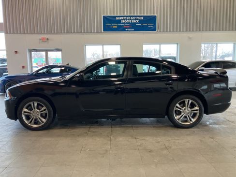 Used 2013 Dodge Charger SXT Plus image 8