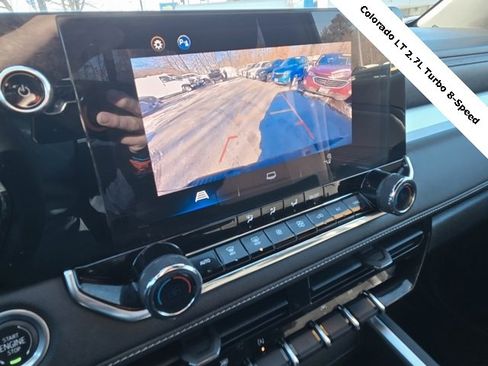 Used 2023 Chevrolet Colorado LT w/ LT Convenience Package image 22