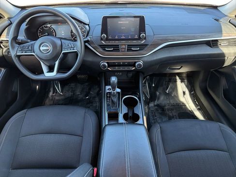 Certified 2024 Nissan Altima 2.5 SV image 10