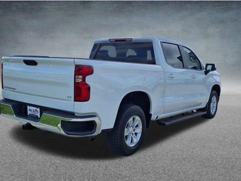 Used 2025 Chevrolet Silverado 1500 LT RWD image 9