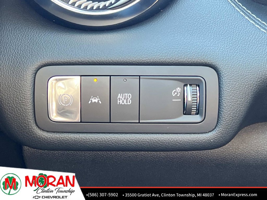 Used 2024 Chevrolet Blazer EV LT AWD/4WD image 28