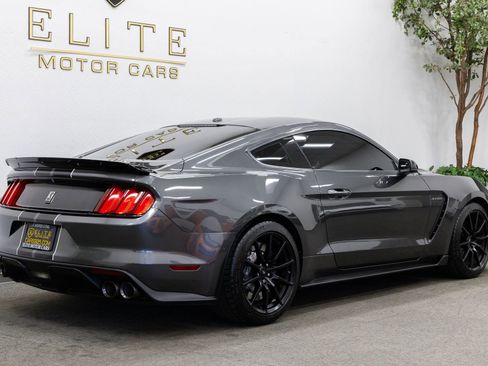 Used 2018 Ford Mustang Shelby GT350 w/ Electronics Package RWD image 11