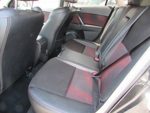 Used 2012 MAZDA MAZDA3 Touring FWD image 10