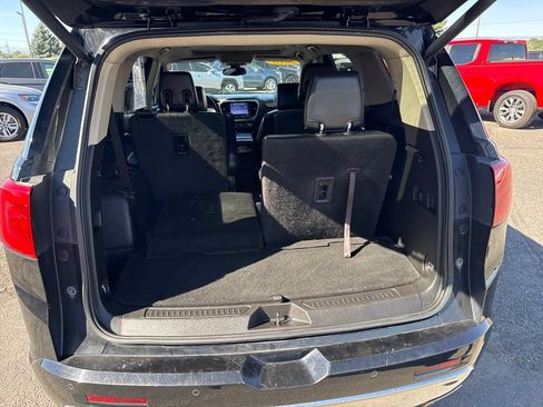 Used 2018 GMC Acadia Denali w/ Technology Package AWD/4WD image 21