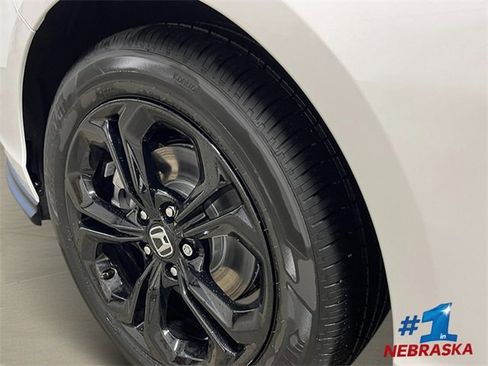 New 2025 Honda Accord SE image 10