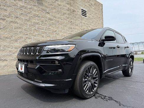 Used 2023 Jeep Compass High Altitude AWD/4WD image 4