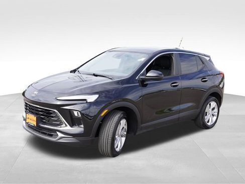 Used 2025 Buick Encore GX Preferred FWD image 11