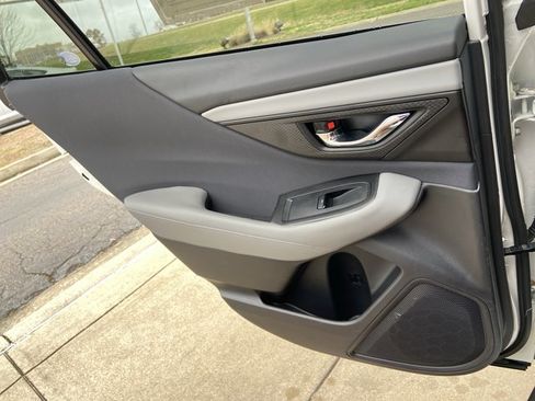 Used 2023 Subaru Outback Premium image 48