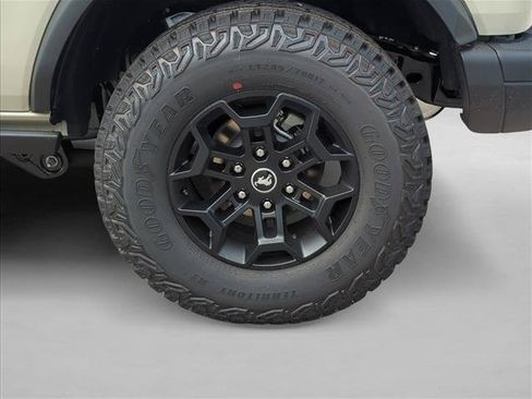 New 2026 Ford Bronco Badlands AWD/4WD image 10