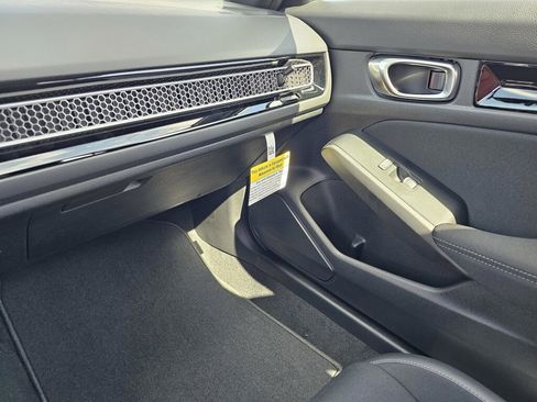 New 2025 Honda Civic Sport image 29