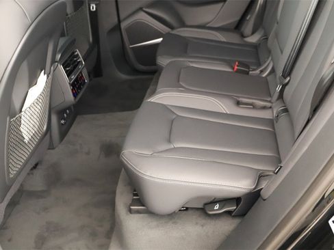 New 2025 Audi Q8 Premium Plus image 28