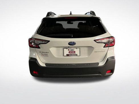 Certified 2025 Subaru Outback Premium w/ Popular Package #1A AWD/4WD image 5