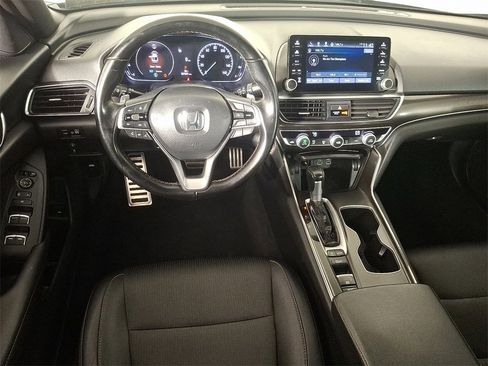 Used 2021 Honda Accord Sport image 2