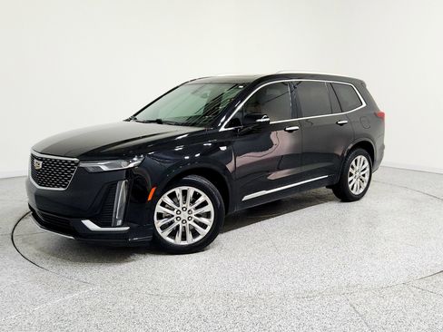 Used 2020 Cadillac XT6 Premium Luxury image 1