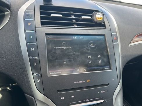 Used 2014 Lincoln MKZ AWD w/ Equipment Group 101A Select image 11