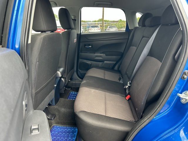 Used 2017 Mitsubishi Outlander Sport SE FWD image 15