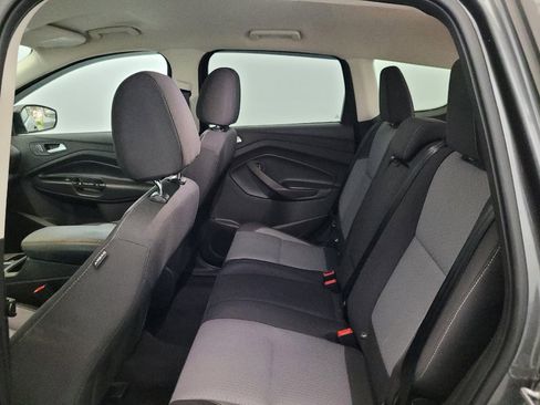 Used 2017 Ford Escape SE AWD/4WD image 18