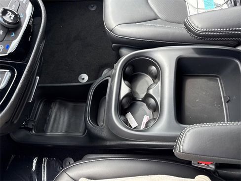 New 2025 Chrysler Pacifica Select image 24