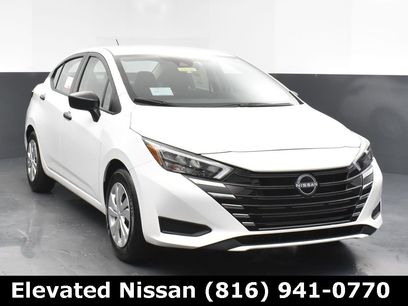 New 2025 Nissan Versa S w/ Trunk Package