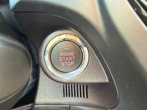 Used 2026 Subaru Forester Touring AWD/4WD image 12