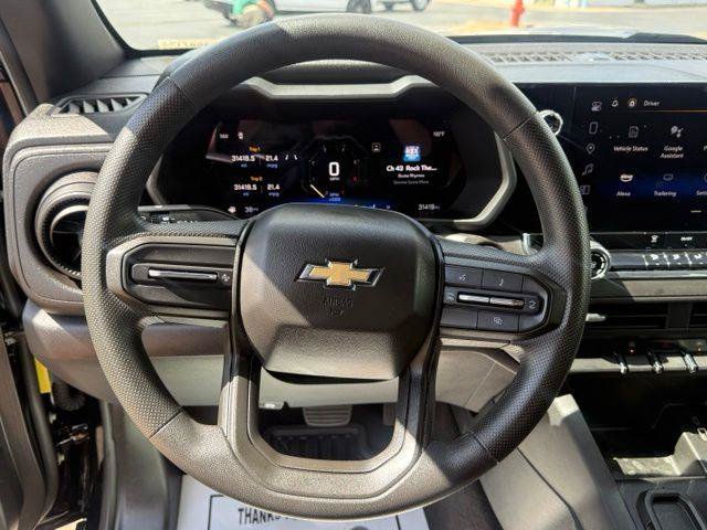 Used 2024 Chevrolet Colorado W/T RWD image 11