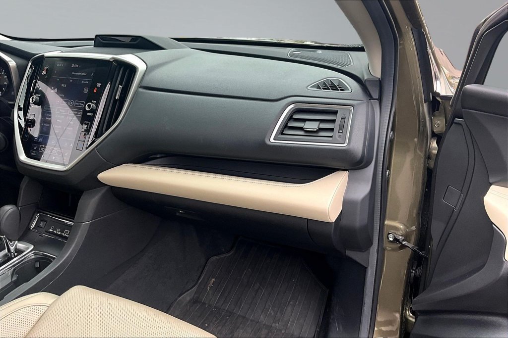 Used 2024 Subaru Ascent Limited w/ Technology Package AWD/4WD image 27