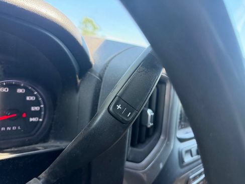 Used 2019 Chevrolet Silverado 1500 Custom w/ Custom Value Package AWD/4WD image 23