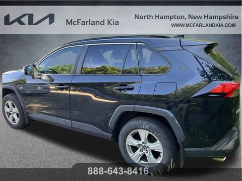 Used 2020 Toyota RAV4 XLE w/ Convenience Package AWD/4WD image 5