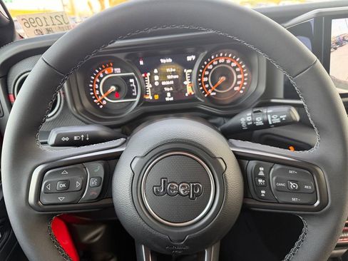 New 2026 Jeep Wrangler Unlimited Rubicon image 25