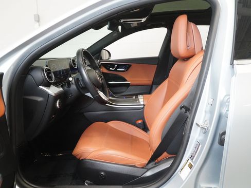 Used 2023 Mercedes-Benz C 300 4MATIC Sedan image 11