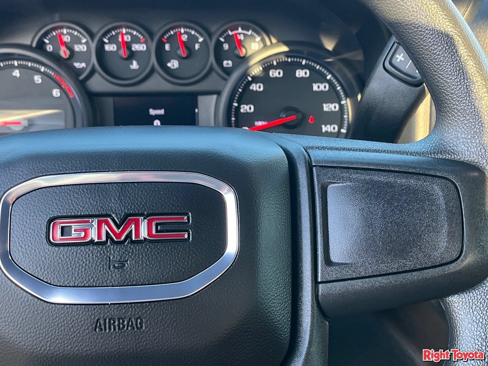 Used 2026 GMC Sierra 2500 Pro w/ Convenience Package RWD image 23